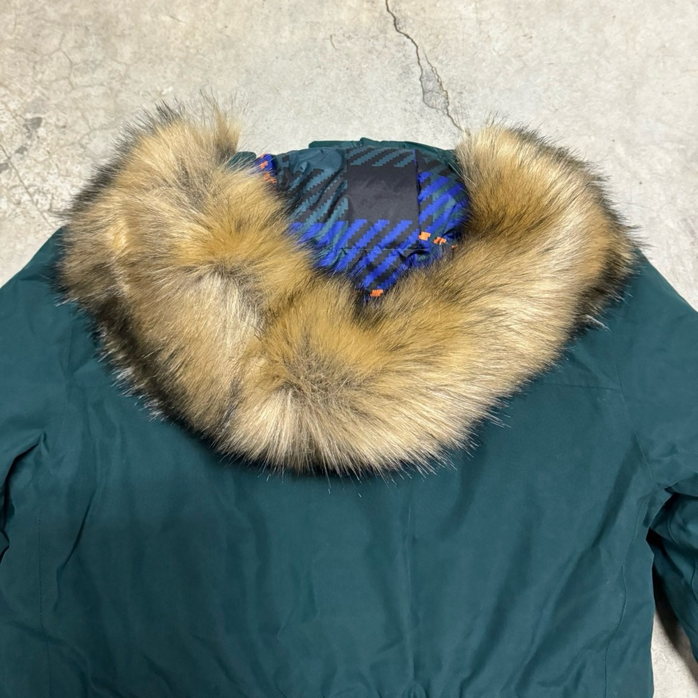 The North Face Arctic NF0A4R2VD7V Women's Ponderosa Green Parka Jacket - Picture 4 of 9
